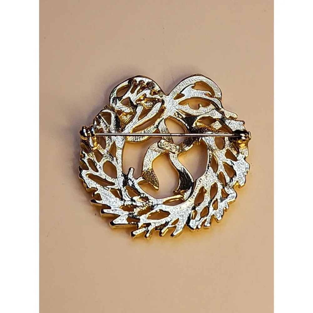 Vintage DANECRAFT Gold Plate Holiday Wreath Christmas Bow Broach Pin FREE $HIP!!